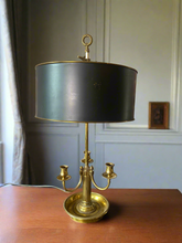 Load image into Gallery viewer, Antique Brass Bouillotte Lamp With Metal Shade