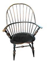 Load image into Gallery viewer, Seraph English Style Windsor Chair